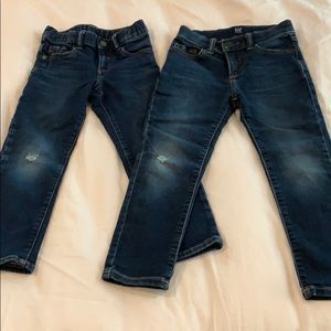 2 pairs Gap boys jeans - size 5